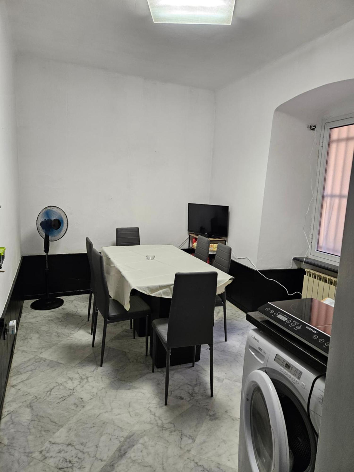 Casa Regis - Free Parking Otel Cenova Dış mekan fotoğraf