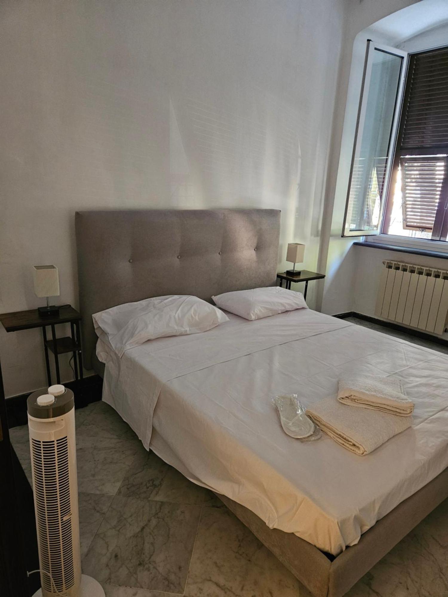 Casa Regis - Free Parking Otel Cenova Dış mekan fotoğraf