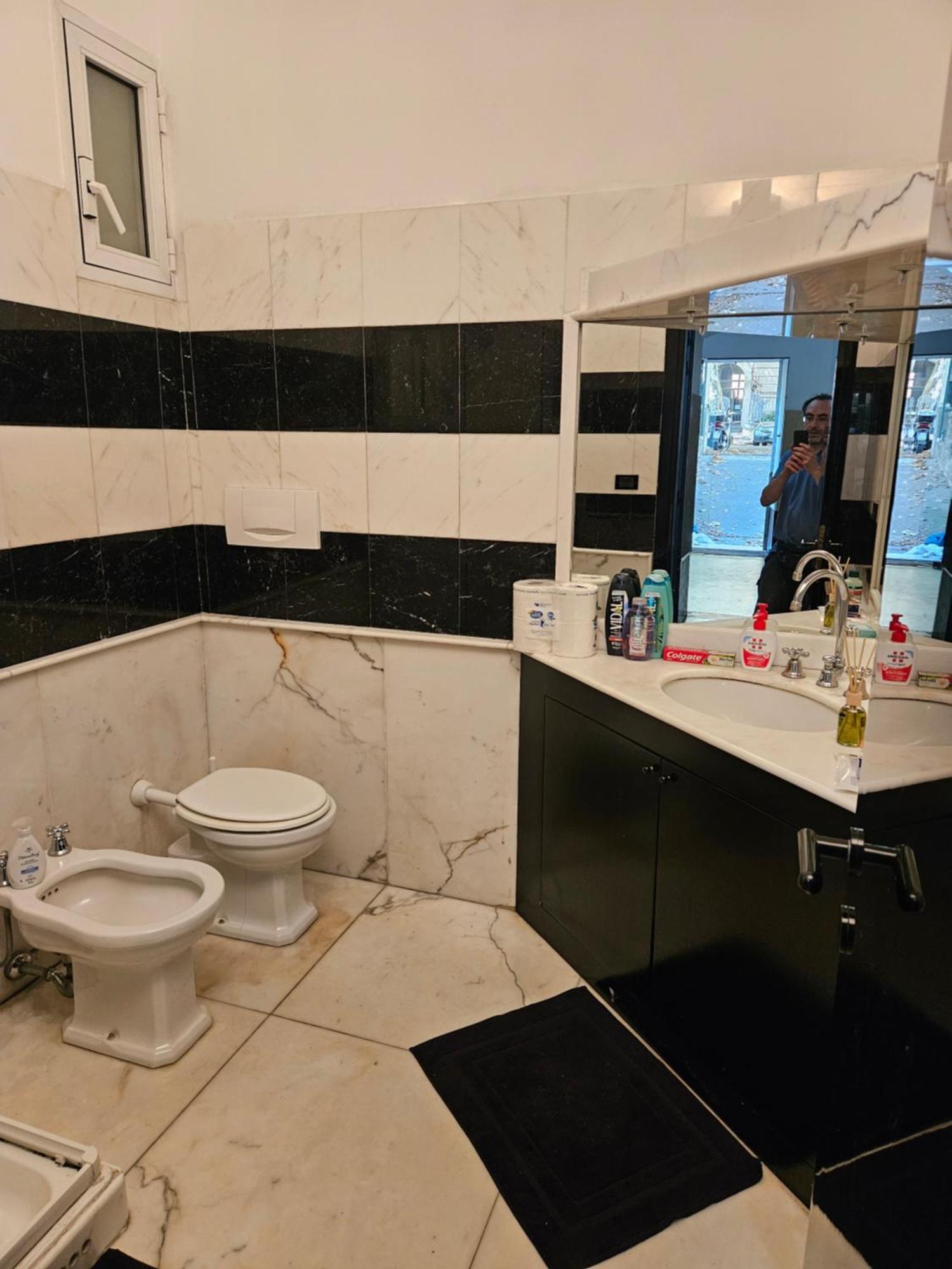 Casa Regis - Free Parking Otel Cenova Dış mekan fotoğraf